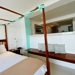 2* Hotel Rocamar